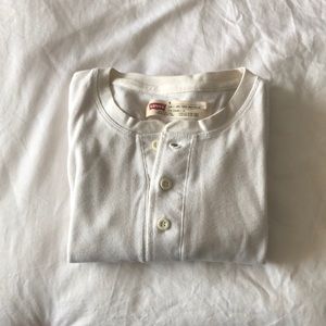 LEVI’S White Cotton Long Sleeve Henley Tee